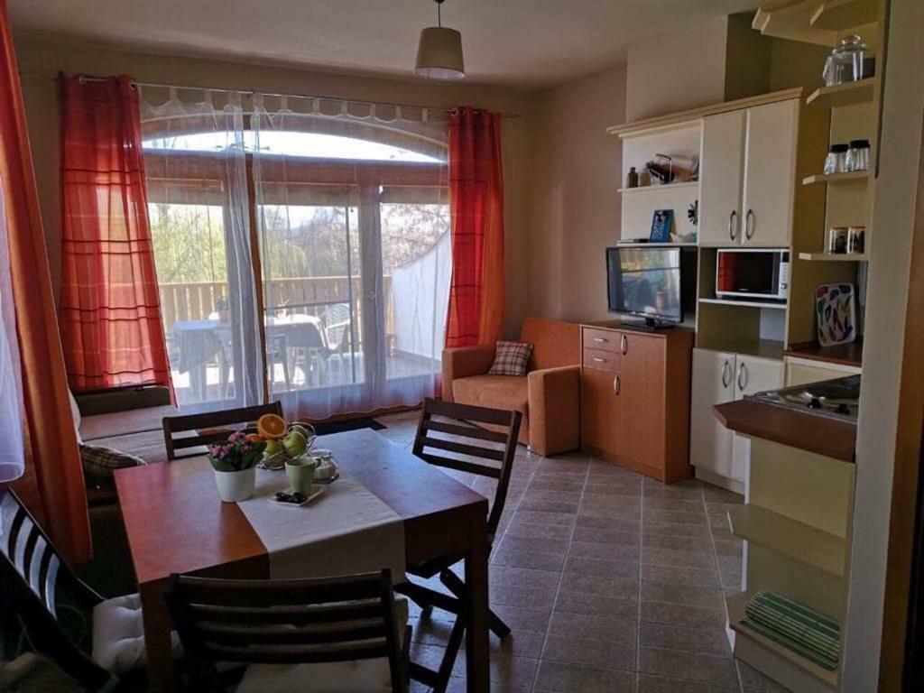 Horvath Apartman Fonyod Appartement Buitenkant foto